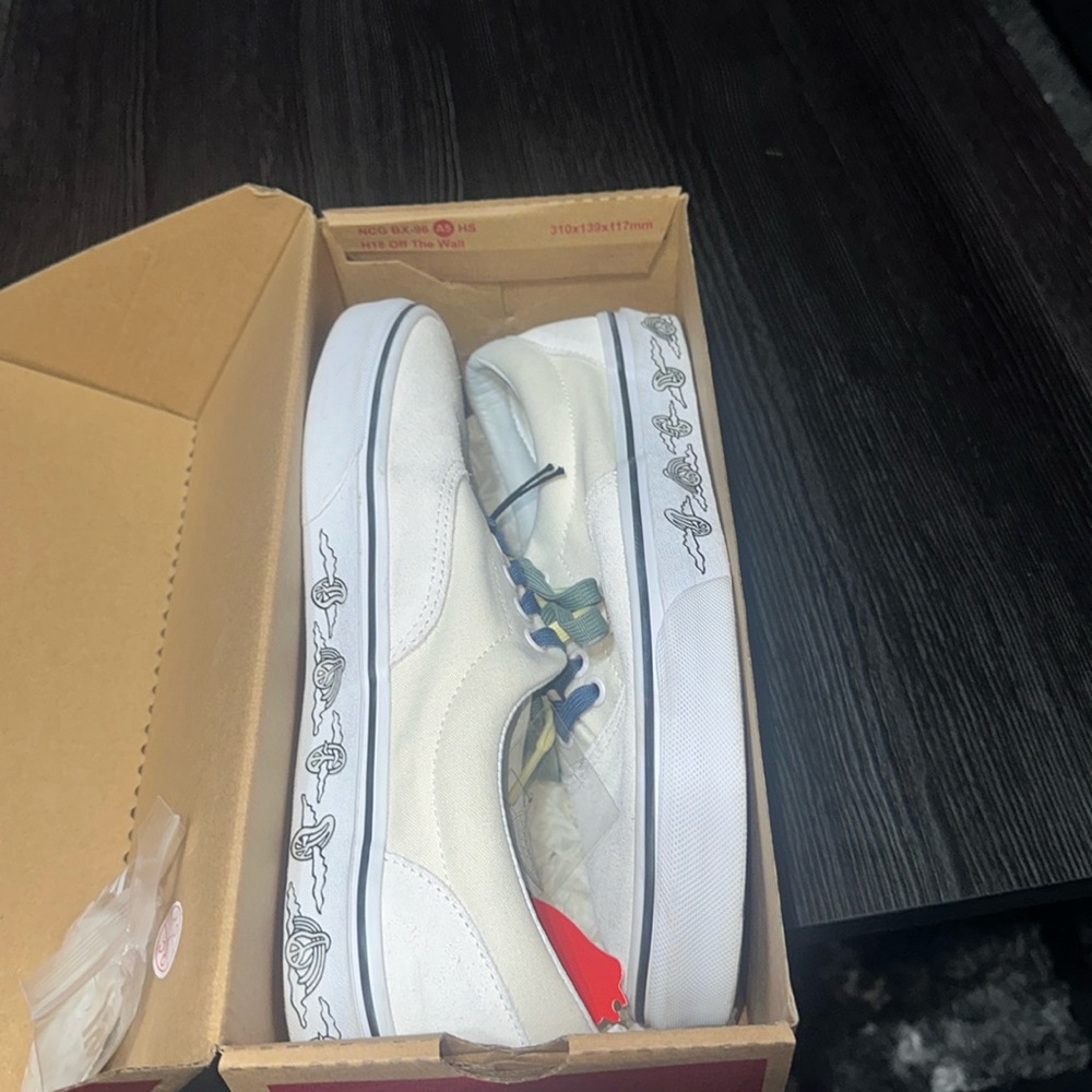 Vans shoes
